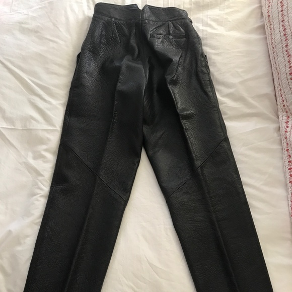 BLACK NATURAL GRAIN COWHIDE LEATHER PANTS - Picture 5 of 12